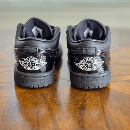 Air Jordan 1 SE Low Black Croc Silver Jumpman Shoes Sneaker HJ7743-010 Women's 6 - Picture 5 of 16