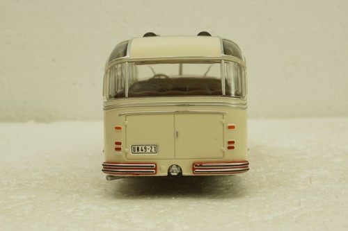 Borgward BO 4000 1952, BUS014, IXO 1:43 - Imagen 4 de 9
