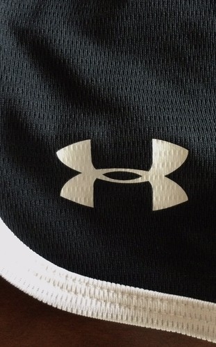 NWT UNDER ARMOUR GIRLS KIDS SIZE 6 ~ BLACK & WHITE RALLY SHORTS ~ MSRP $18.00 - 第 4/7 張圖片