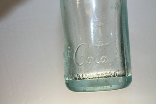 Early Coca-Cola Bottle, Savannah, Georgia Bottler, Light Bluish-Green Glass 1908 - Picture 5 of 9