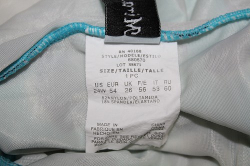 Miraclesuit Sz 24W Turquoise Blue Black Floral Print Tankini Swimwear Top - Picture 6 of 6