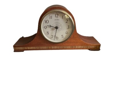 Antique Seth Thomas Mantel Clock E531-001 Working NO Orig. Clockworks Wood Clock