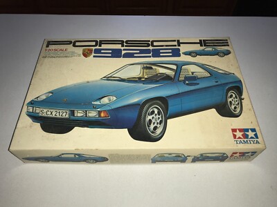 Tamiya Porsche 928 1:20スケール s-l400.jpg