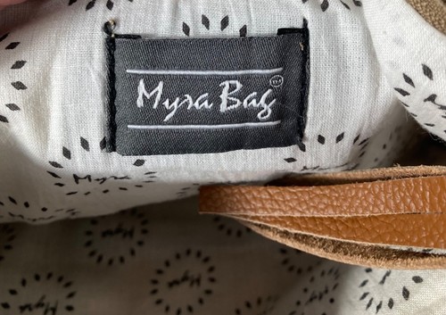 Womens Myra Ravish Pouch Denim Floral Patchwork Wristlet Bag Blue White 5 x 10 - Picture 4 of 5