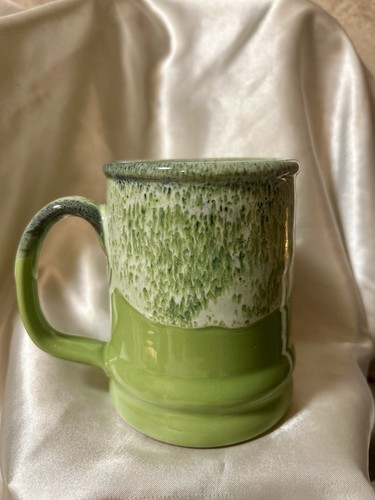 Mount Vernon Deneen Pottery Mug Green Glaze George Washington 2015 USA - Picture 3 of 5