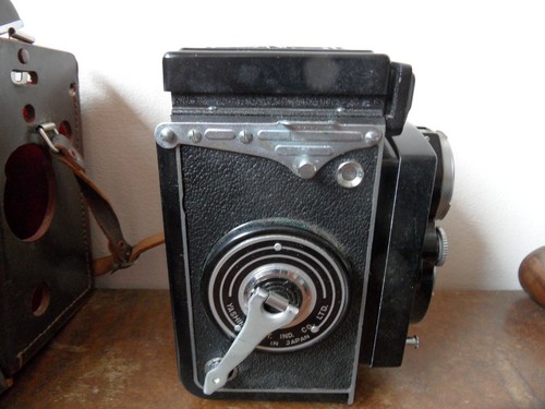 Vintage Yashica-Mat Copal MXV twin Lens Camera , Case, Instructions & Accs - Picture 8 of 16
