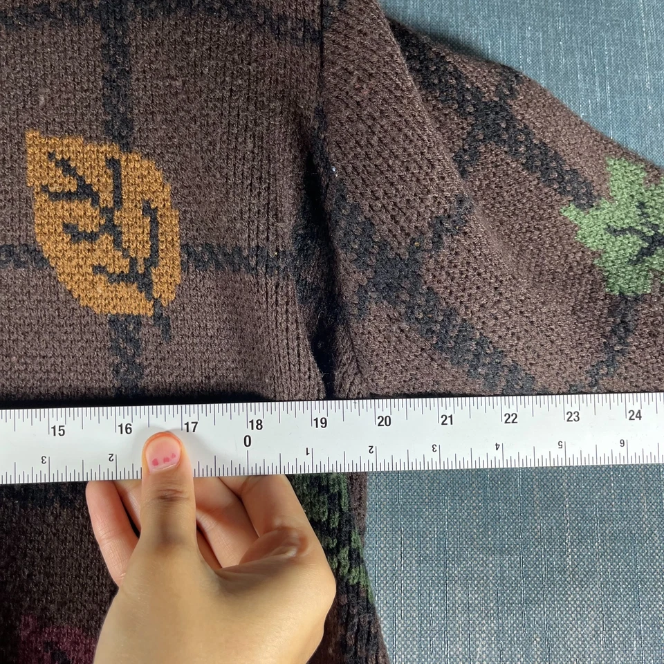 Cárdigan suéter vintage Crystal Kobe para mujer talla M pequeño marrón estampado de hojas negras Foto 4 de 4