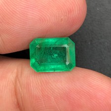 Natural Emerald 2.15 Vibrant Green Octagon Cut 9x7 MM Loose Gemstone For Jewelry