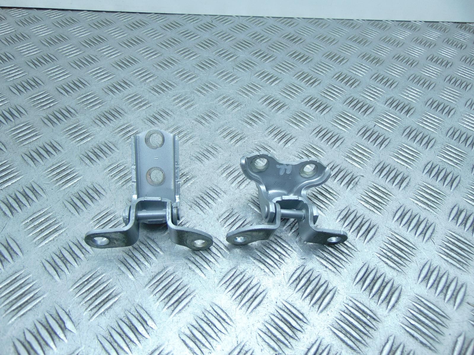 Picture 4 of 8