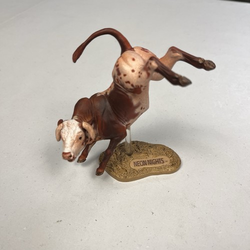 Breyer CollectiBulls Slingblade PBR Bull Figurine Model