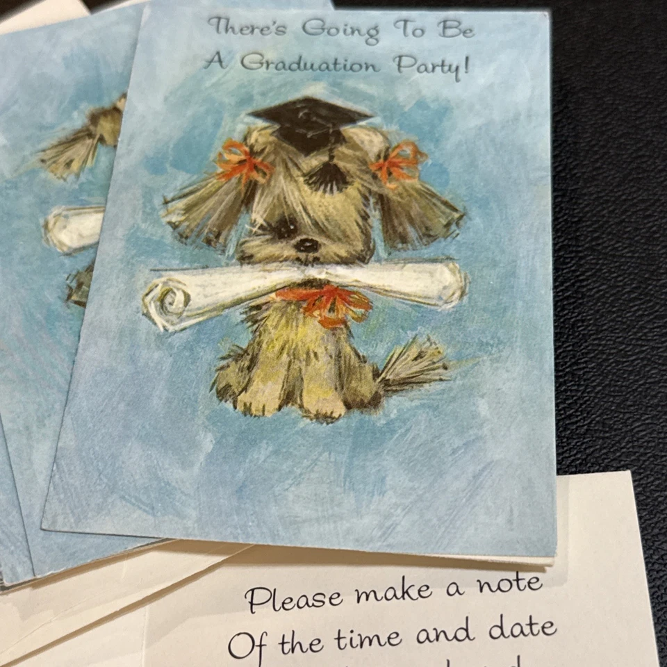 Juego de 8 invitaciones de fiesta de graduación de cachorro vintage hechas en EE. UU. American Greetings Foto 2 de 4