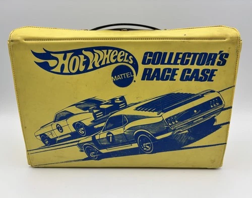 Vintage 1975 Hot Wheels Redline 12 24 Car Collector's  Case Rare Yellow USA 9182
