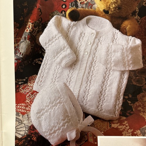 PETER PAN "A NOSTALGIC THEME" BEAUTIFUL PATTERNS TO CREATE INCL SHAWLS JACKETS - Picture 7 of 13