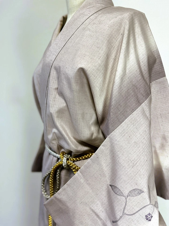 【Отличное】антикварное кимоно, японское кимоно, халат кимоно, цвет левендер, - Изображение 2 из 4