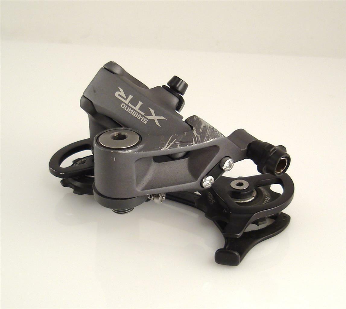 Vintage Shimano XTR RD-M950 Rear Derailleur M950 9-speed Vintage Shimano XTR RD-M950 Rear Derailleur M950 9-speed