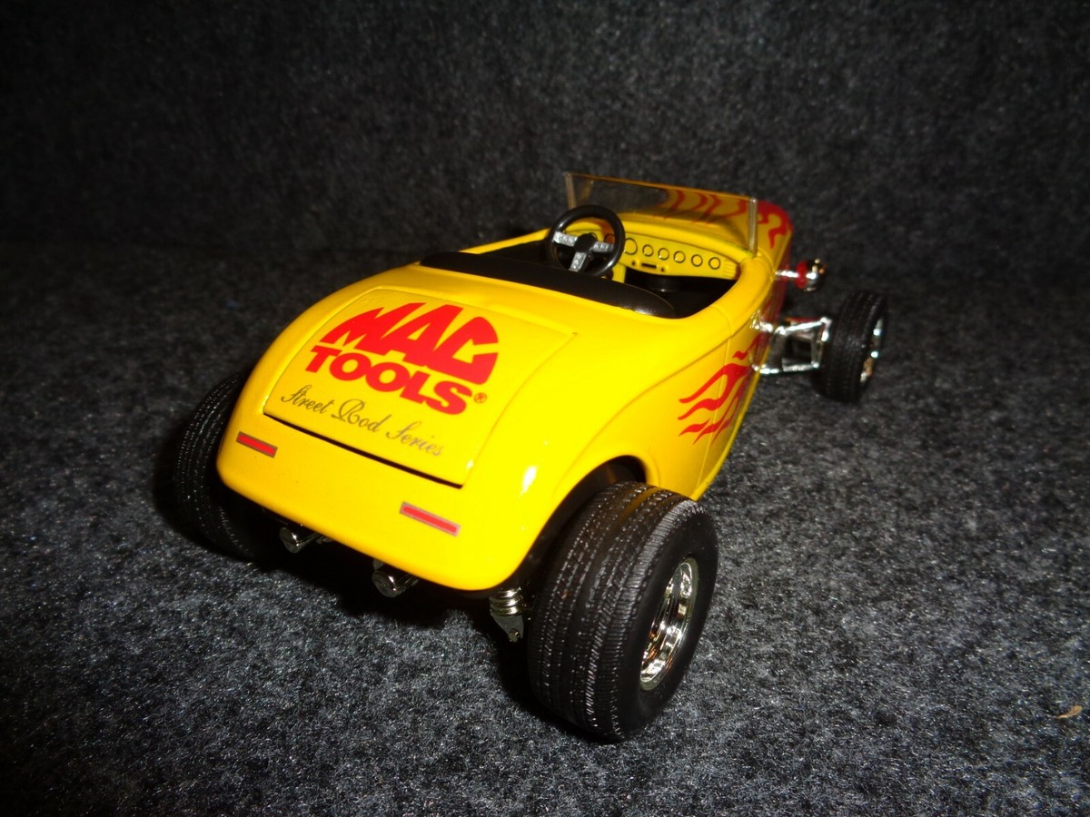 AWESOME MAC TOOLS 1934 FORD MODEL A ROADSTER STREET ROD LIBERTY