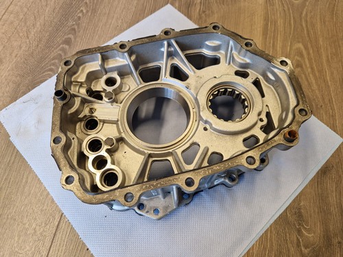 Nissan 32137-AA400 CASE ASSEMBLY, INTERMEDIATE Cent House Skyline R34 GT-R 6-spd - Picture 4 of 7
