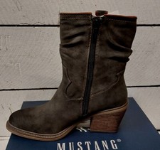 Mustang Boots for Women for sale UK - Main Image