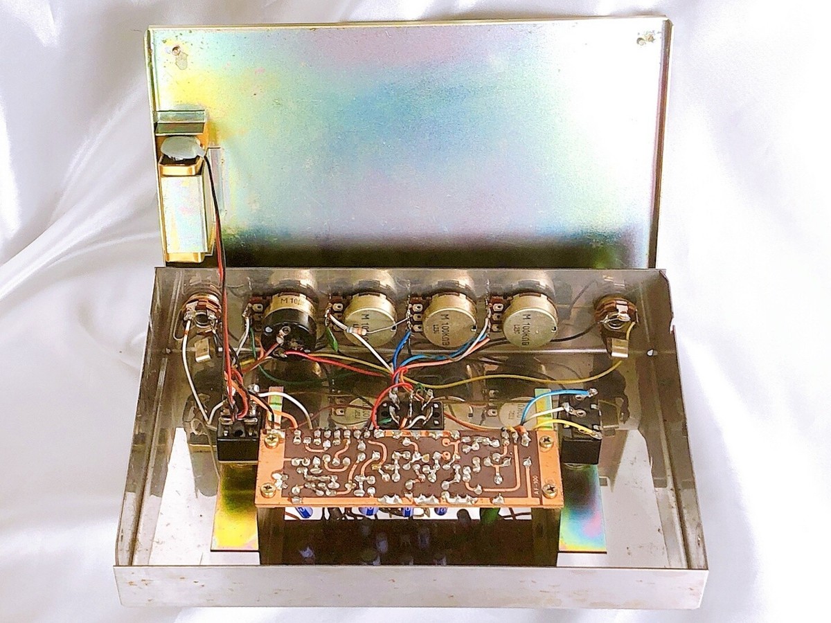 Roland AF-100 Bee Baa Fuzz and Treble Booster 1970s Vintage Guitar