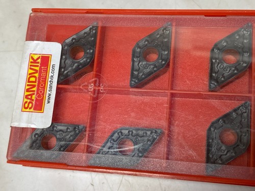 SOPORTE SANDVIK PDJNR 2525M 15 + PDJNL 2525M 15 + INSERTOS DNMG 1506.. 40 unidades - Imagen 11 de 12
