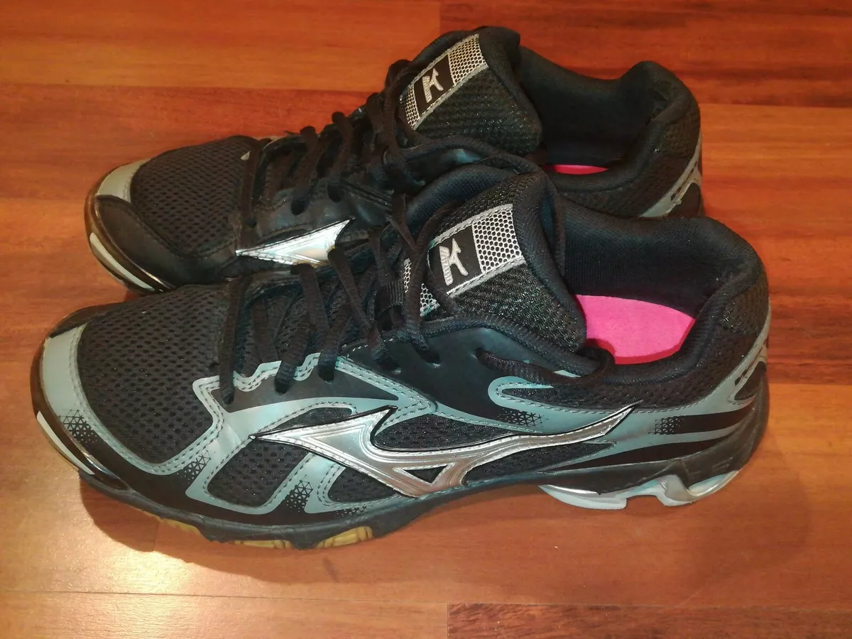 Mizuno wave bolt 5 for best sale sale