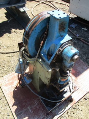 Kenco Punch Press 3k 7 100 For Parts As Is Best Deal First Come