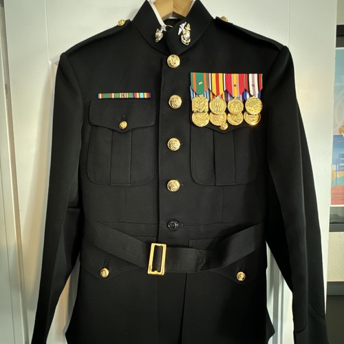 USMC US MARINE CORPS OFFICERS DRESS BLUES JACKET UNIFORM 4244 SHORT 42