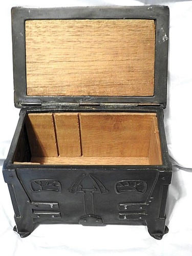 Arts & Crafts Mission humidor Metal Art cigarette Trinket Jewelry chest Chest - Picture 7 of 12
