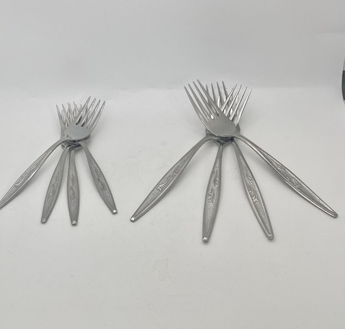 Utica Cutlery Company Bell Flower Stainless Flatware 4 Dinner & 4 Salad Forks - Picture 4 of 11