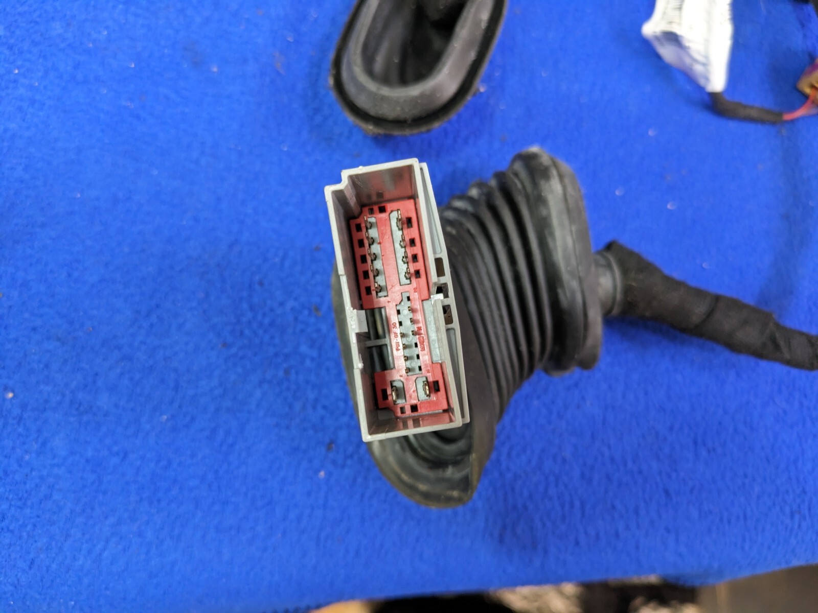 Bentley Continental Flying Spur 2010 Rear Left Door wiring harness