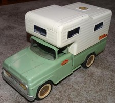 VINTAGE TONKA OUTDOOR LIVING SET PICKUP TRUCK CAMPER 1960s