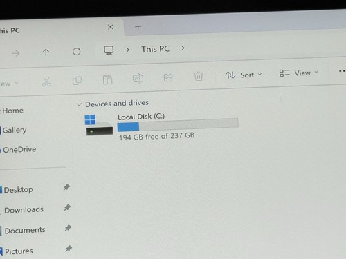 ***PLUS MODEL*** Microsoft Surface Pro 7 Plus - i5 - 16GB - 256GB! *EXCELLENT* - Picture 8 of 15