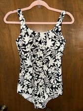 NWT Lands End Black White Havana Floral Leaf Print One-Piece Stretch Swimsuit 8