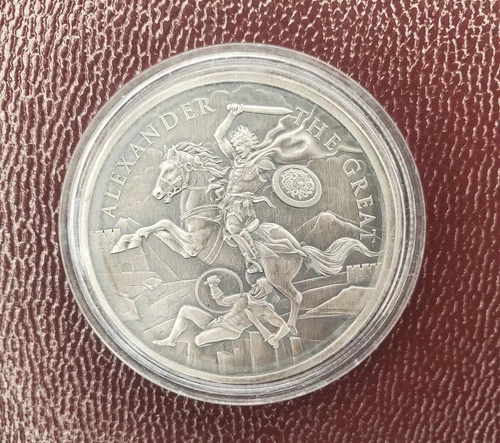 1 OZ .999 Fine Silver Alexander the Great Round in capsule Antiqued Legendary BU
