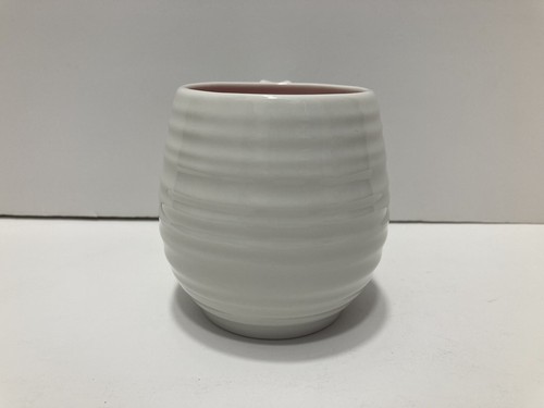 Sophie Conran For Portmeirion - Honey Pot Mug - White with Pink Interior - Picture 3 of 8