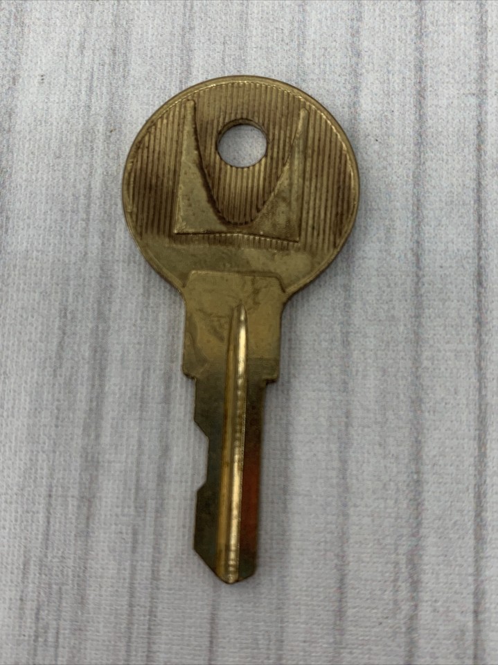 UM264 Key Replacement CM Lock (B) | eBay