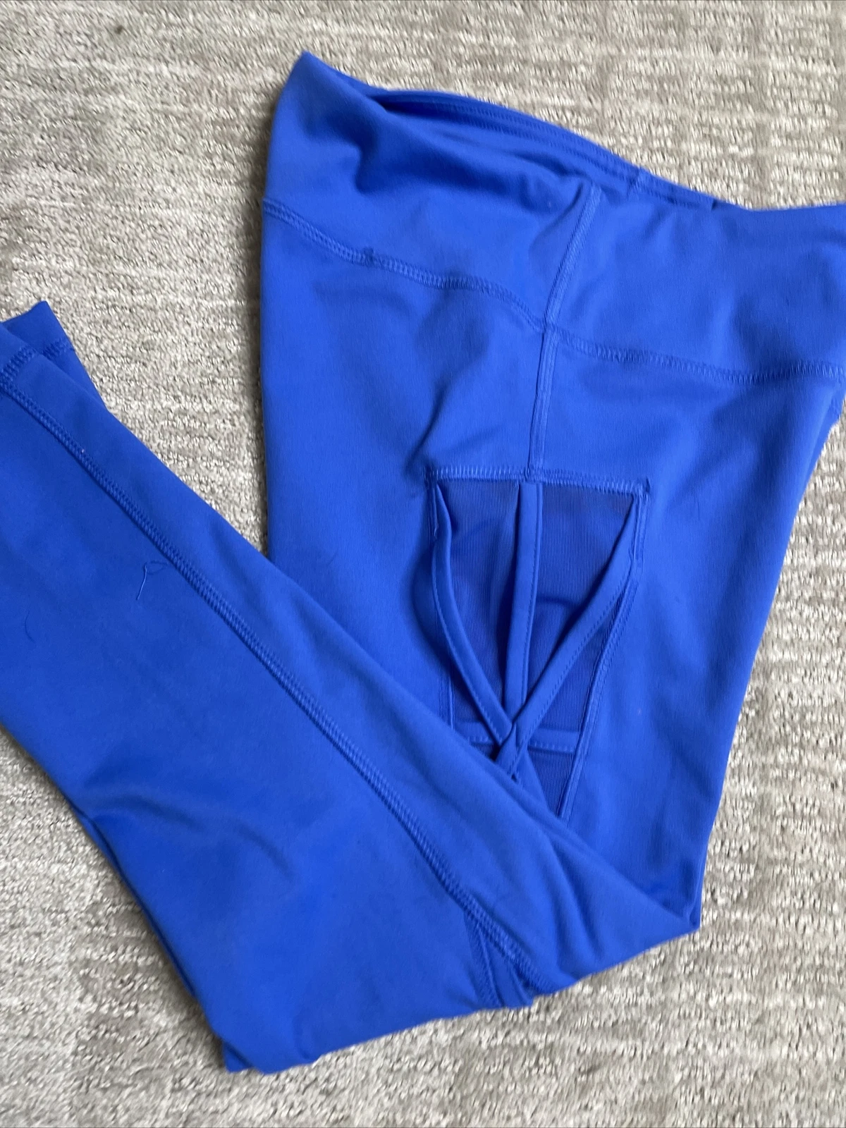 yogalicious athletic yoga mesh criss cross sides leggings
