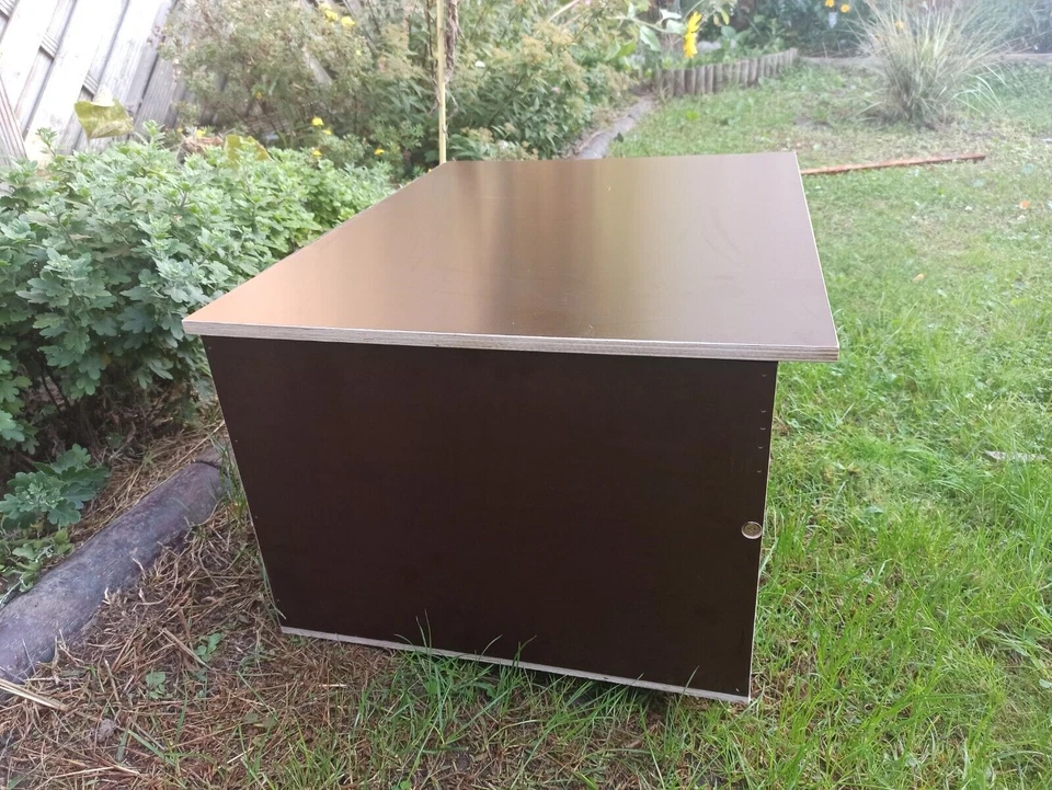 Igelhaus aus wetterbeständigem Siebdruck mit Boden und Labyrintheingang - Bild 2 von 4