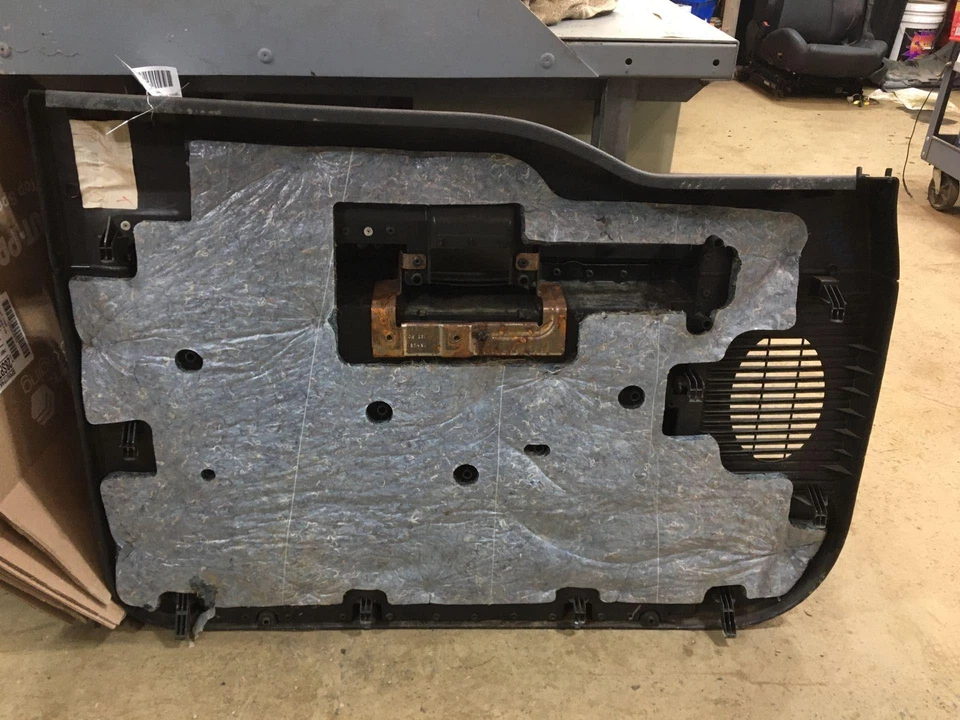 10 FORD F350 SD PICKUP Front Door Trim Panel Foto 3 de 4