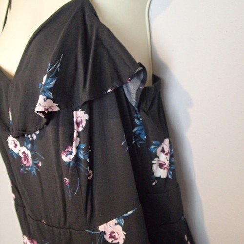 Torrid Women's Size 1 Black Purple Floral Wide Leg Ruffle Cami Jumpsuit - Picture 8 of 22