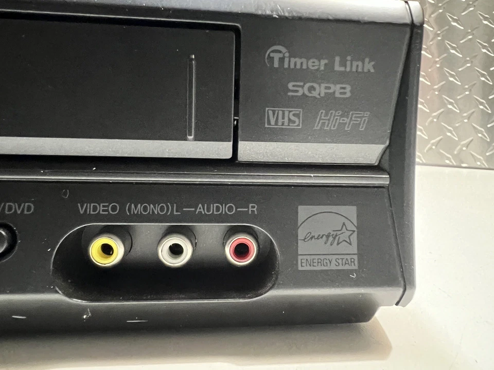 JVC HR-XVC11 DVD/VCR VHS Recorder/Player Combo No Remote FAST SHIPPING - Image 3 of 4