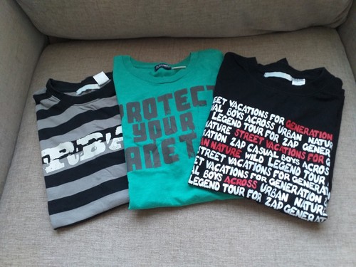 3 X JUNGEN T-SHIRTS GRÖSSE 162 cm ALTER 14 (UNGEFÄHR) 1 SCHWARZ/1 GRÜN/1 SCHWARZ GRAU