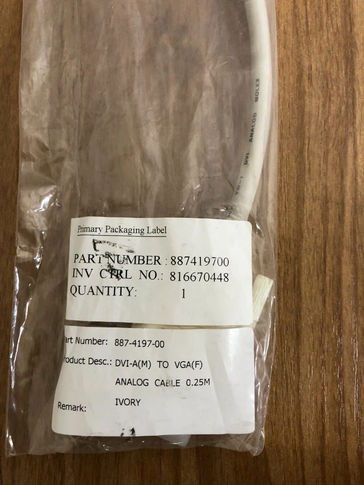 Molex 887-4197-00 DVI-A (M) to VGA (F) Analog Cable 0.25M  - Image 3 of 3