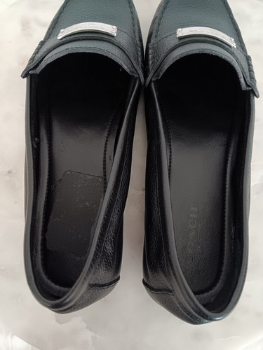 Scarpe mocassino Coach New York Fredrica donna taglia 8,5 nero pelle sassolino A5175 - Foto 14 di 14