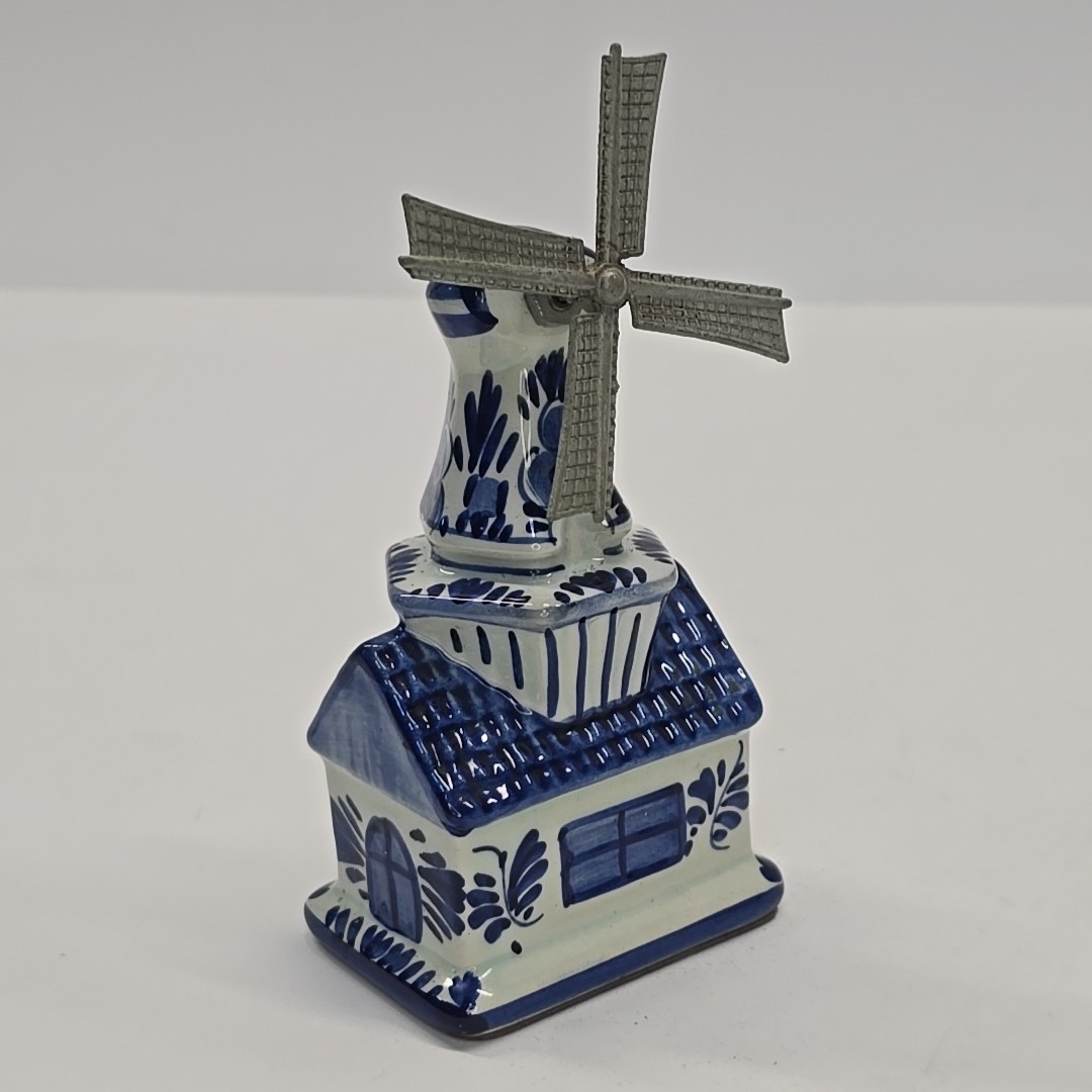 Vintage Boma Delft Blauw Holland Music Box Windmill Moves Blue & White Works