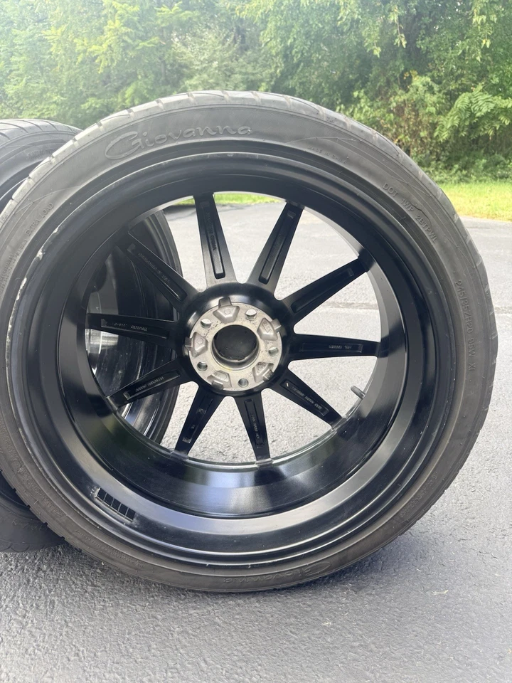 pacotes de rodas e pneus TSW 20" preto - Imagem 2 de 4