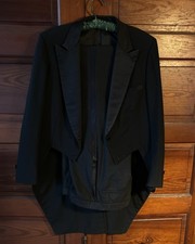 Vintage Pierre Cardin Wełna Tuxedo Rozmiar S/M Długie ogony Czarny Formalny USA Płaszcz/spodnie