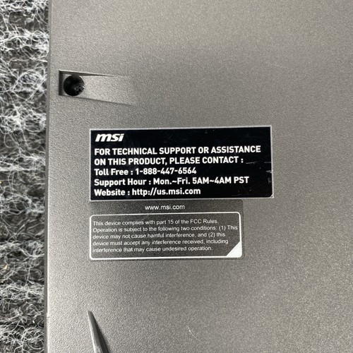 MSI Creator 15M A9SE i7-9750H 2,60 GHz 32 GB RAM 512 GB NVMe 6 GB RTX 2060 - Imagen 17 de 18