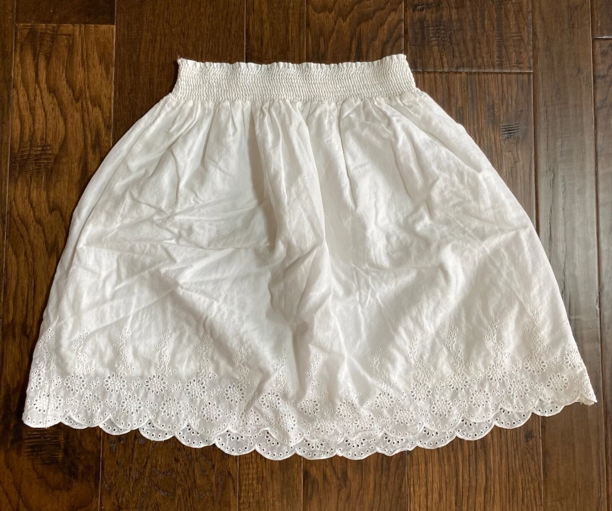White Cotton Scalloped Eyelet Knee Length Tiered Lined Skirt size XS Old Navy