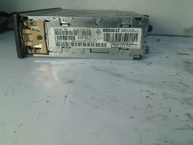 RADIO RADIO Renault Megane (BA) Hatchback 5-drs 1.6 16V (K4M-700) 2002 22dc279 - Bild 2 von 2